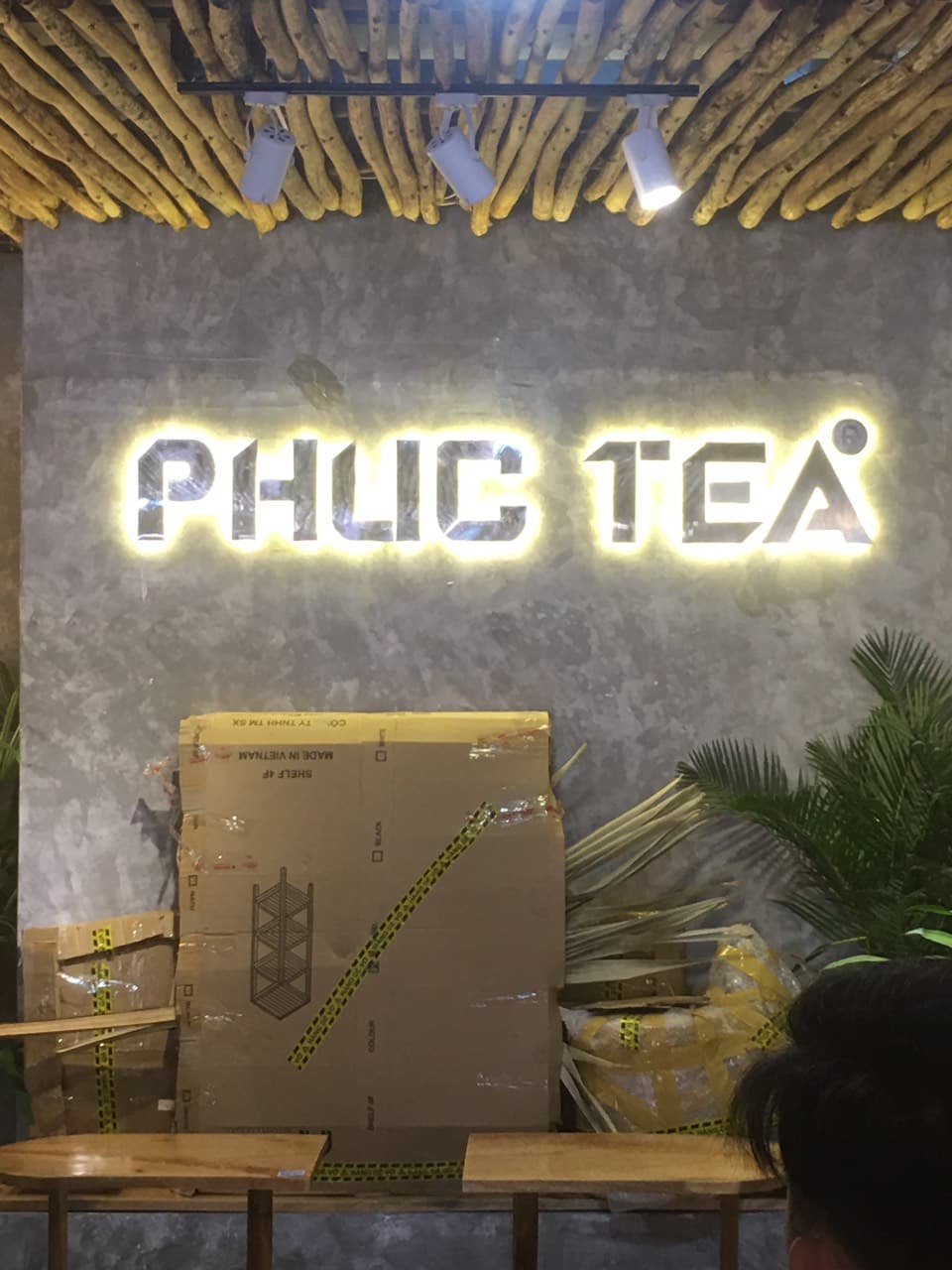 ĐĂNG VIỄN Company Background